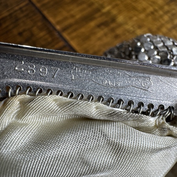 Vintage Whiting & Davis Silver Metal Mesh Chainmail Mini Purse 2897 Made In USA - Picture 6 of 9